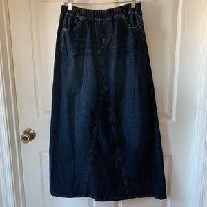 Main Street Exchange long denim jean skirt Ladies size 10